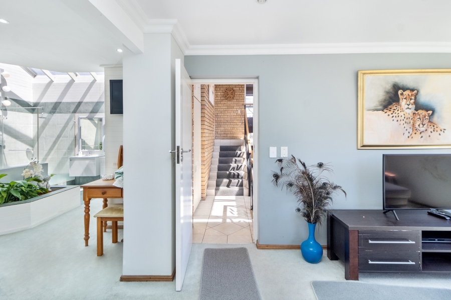 4 Bedroom Property for Sale in Fish Hoek Western Cape